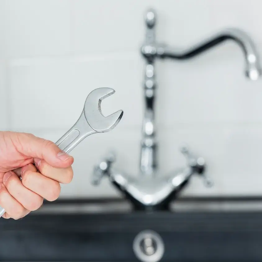 Schadenregulierung bei Wasser- und Brandschäden für Handwerksbetriebe, Versicherer und Versicherungsnehmer